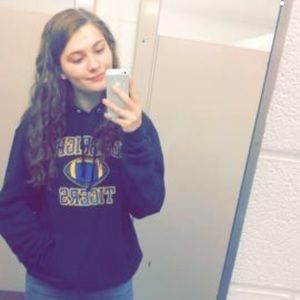 Meet your Posher, Cyndle